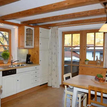 Haus Wuhrbichl Apartman *