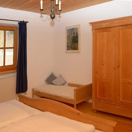 Haus Wuhrbichl Apartman *